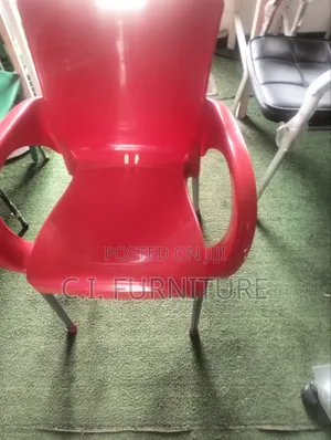 Good Plastic Bucket Chairs Four Leg