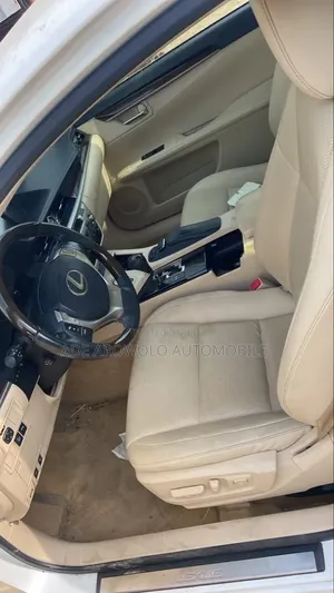 Lexus ES 2014 White