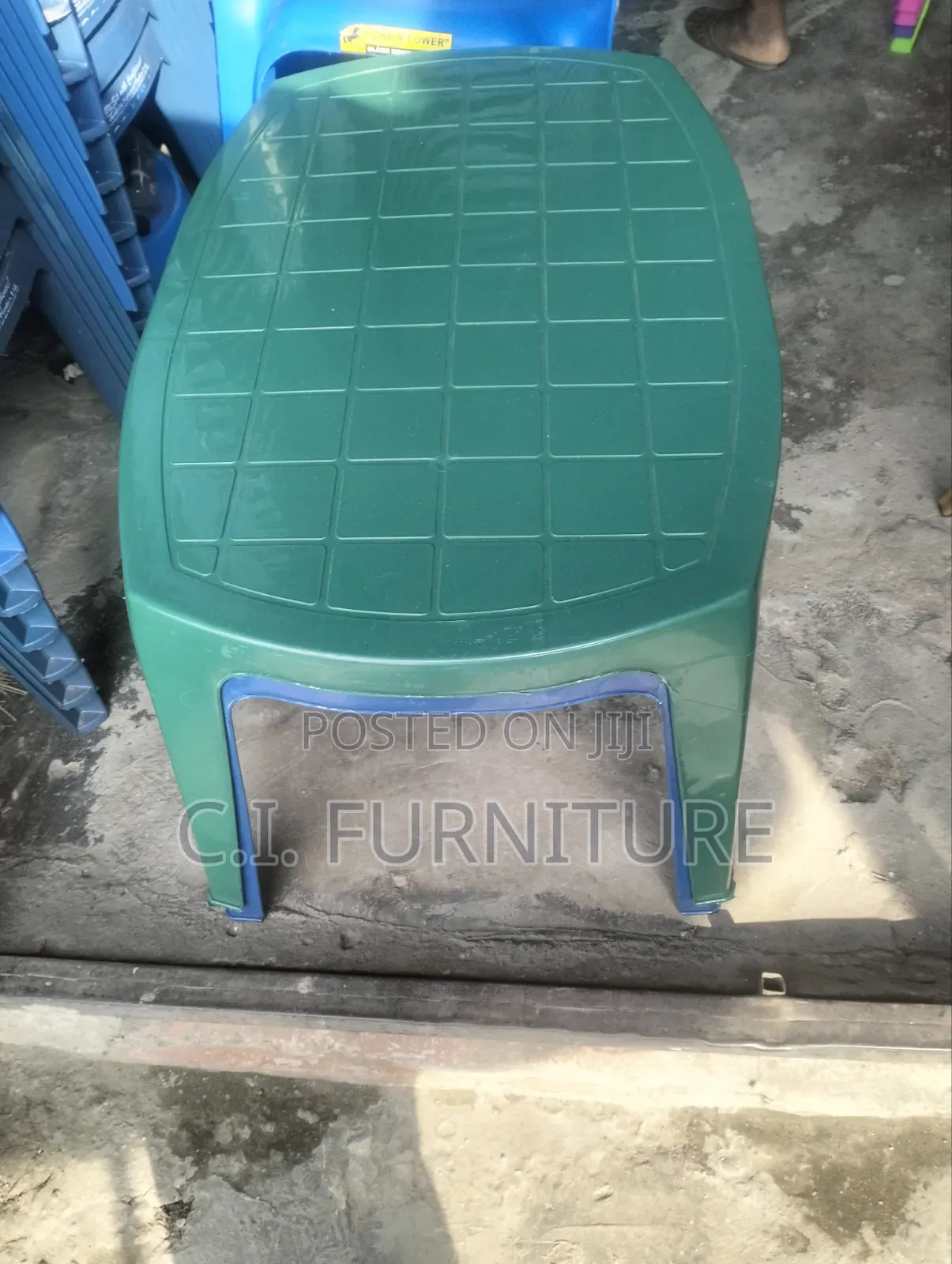 Good Plastic Center Table for People