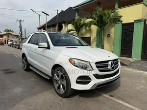 Mercedes-Benz GLE-Class 2017 White