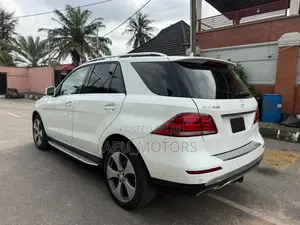Mercedes-Benz GLE-Class 2017 White