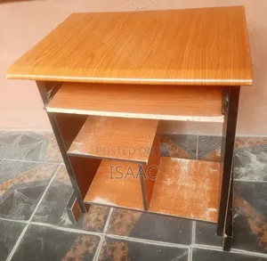 Portable Office Table