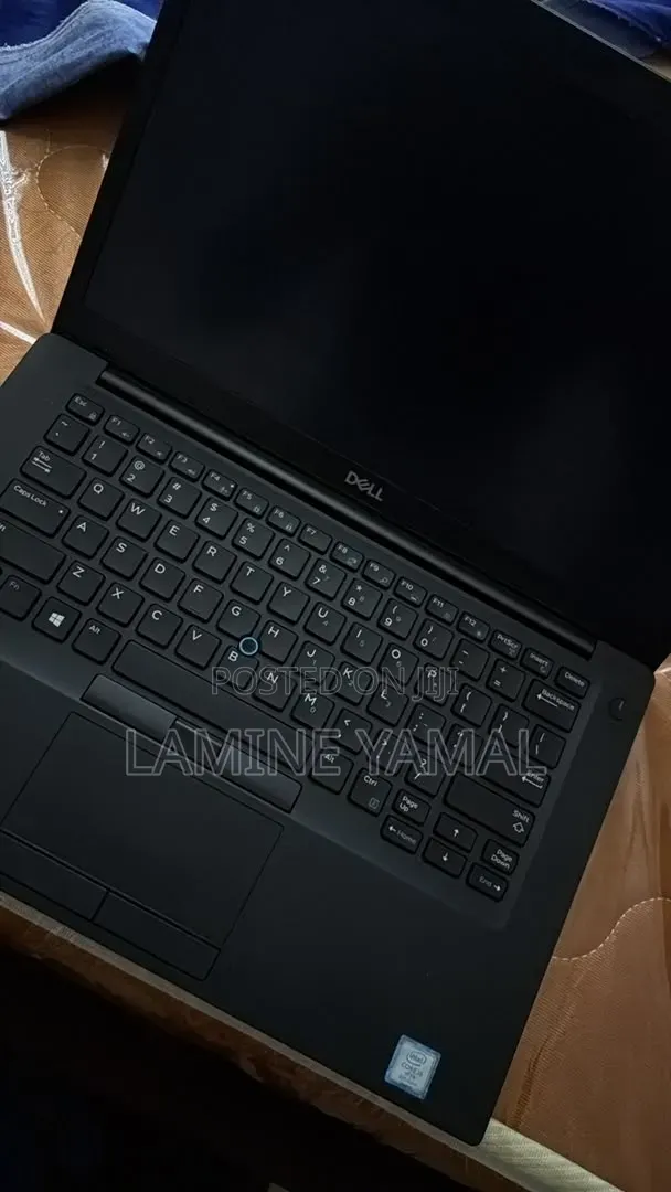 Laptop Dell 14 Premium 8GB Intel Core i5 SSD 256GB