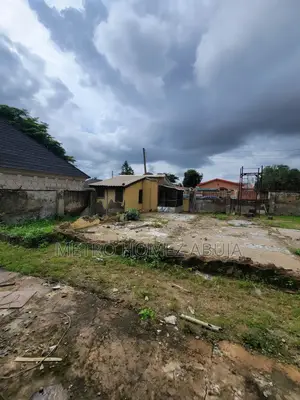 Multipurpose Building for Businesses