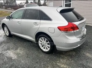 Toyota Venza 2012 Silver
