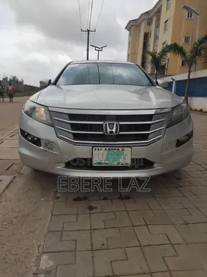 Honda Crosstour 2010 Silver