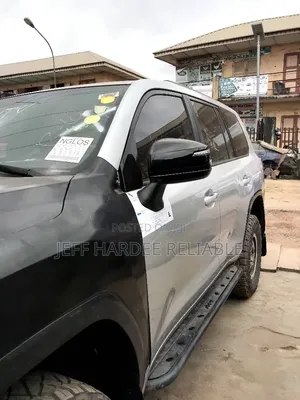 Toyota Landcruiser 2010 Upgraded to 2024 Model