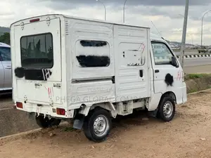 Daihatsu Move Automatic 2005 White