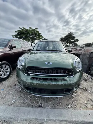 Mini Cooper S 4dr Hatchback (2.0L 4cyl Turbo 6M) 2015 Green