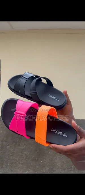 Quality and Stylish Rubber Slides