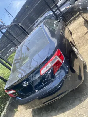 Toyota Camry 2013 Blue
