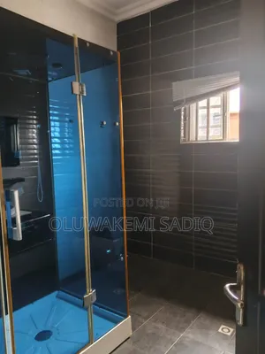 5bdrm Duplex in Ikeja Gra for rent