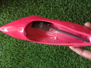 Court Shoes
