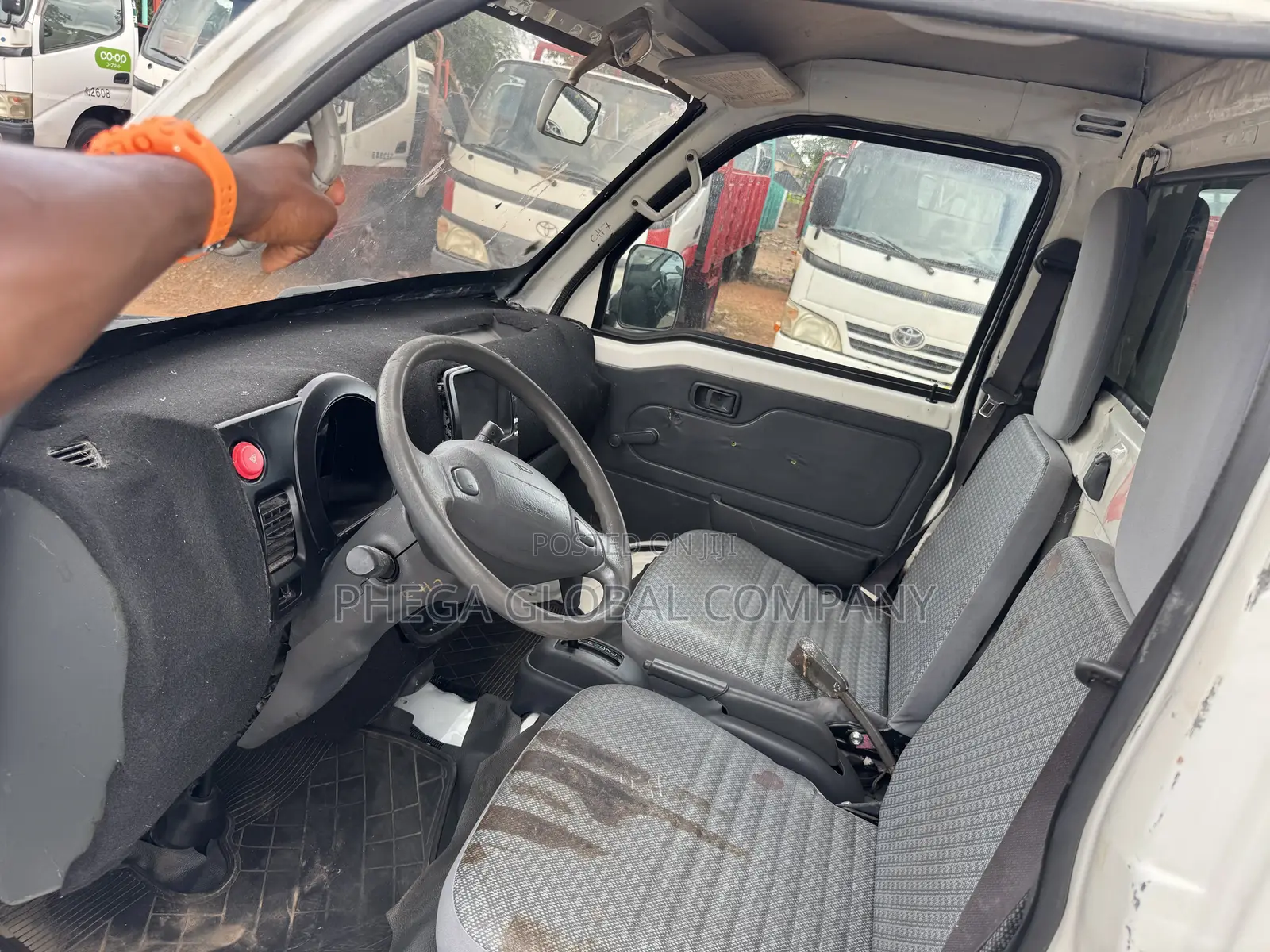 Daihatsu Move Automatic 2005 White