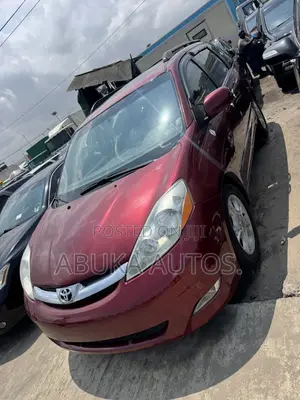 Toyota Sienna XLE Limited AWD 2006 Red