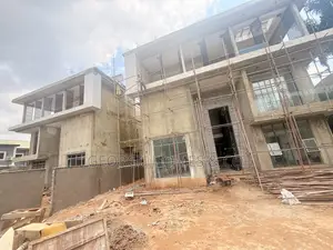 8bdrm Mansion in Asokoro for sale
