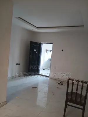 Mini Flat in Arobaba, Unity, Pipeline for rent