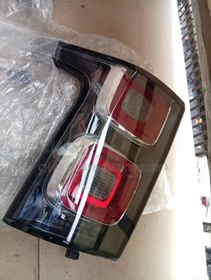 Back Light Range Rover Velar 2020