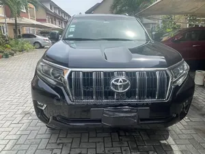 Toyota Land Cruiser Prado 2021 Black