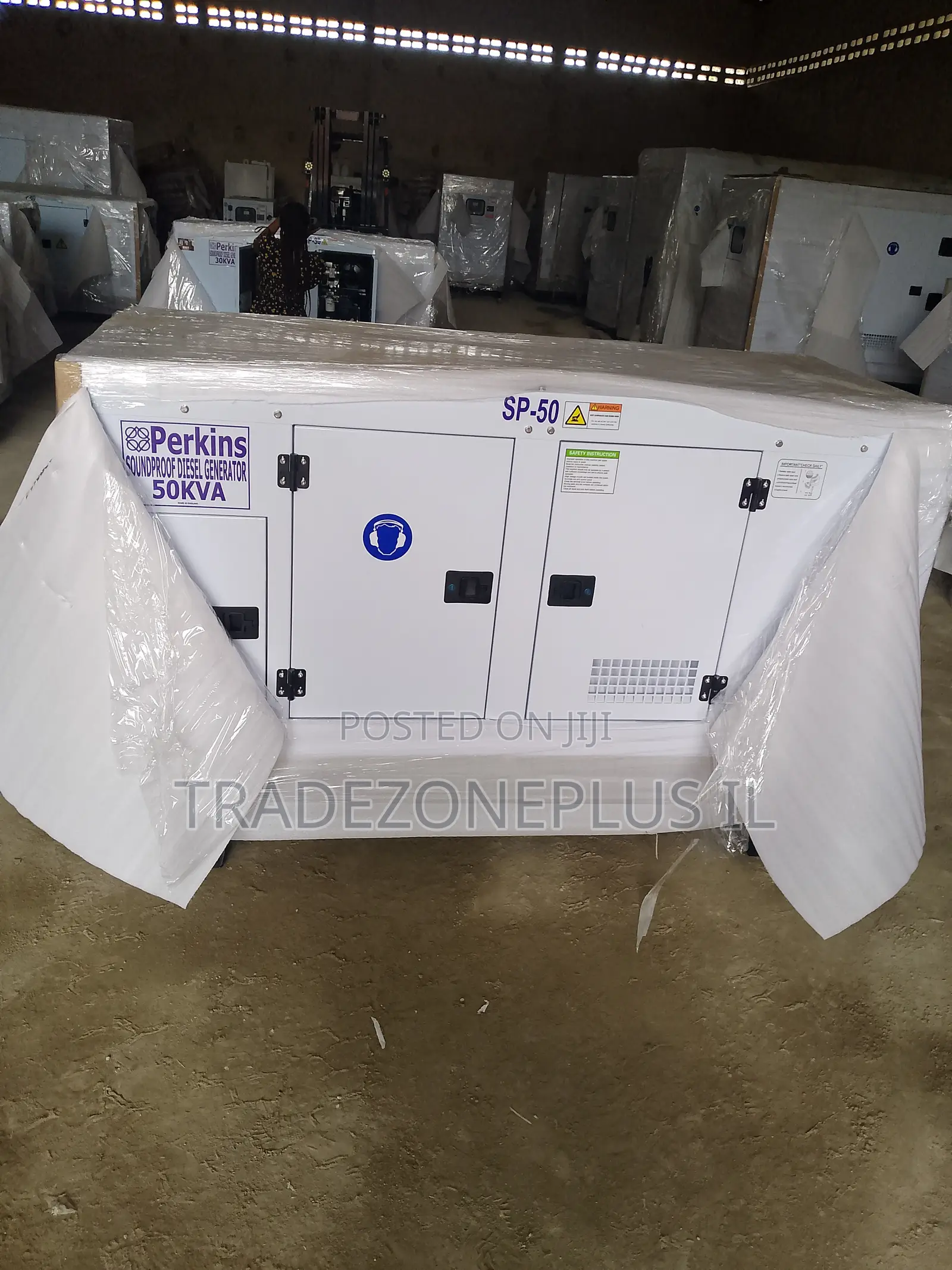 Premium 400kva Perkins Soundproof Generator
