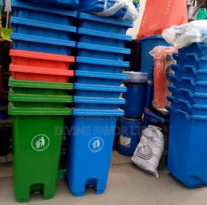 Imported Pedal Dusbin 240 Litres