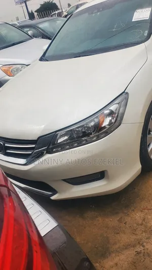 Honda Accord 2015 Off white
