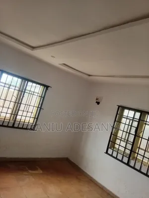 Furnished 1bdrm Apartment in Teachers Quarters, Igbogbo for rent