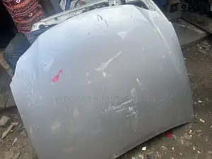 Bonnet Is250