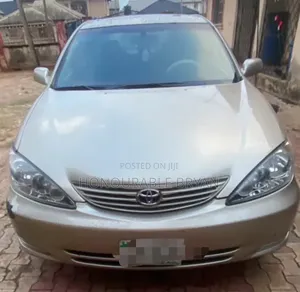 Toyota Camry 2006 Silver