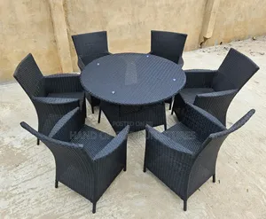 Big Boy Chair With Round Table