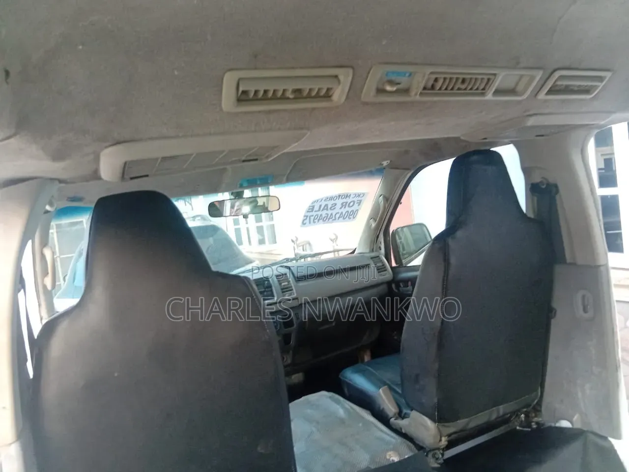 Toyota HiAce 2013 White