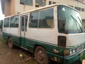 Toyota Coaster 1989 White