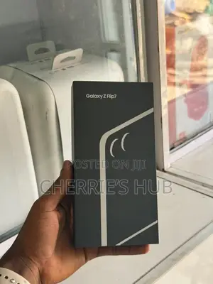 New Samsung Galaxy Z Flip7 512 GB Black