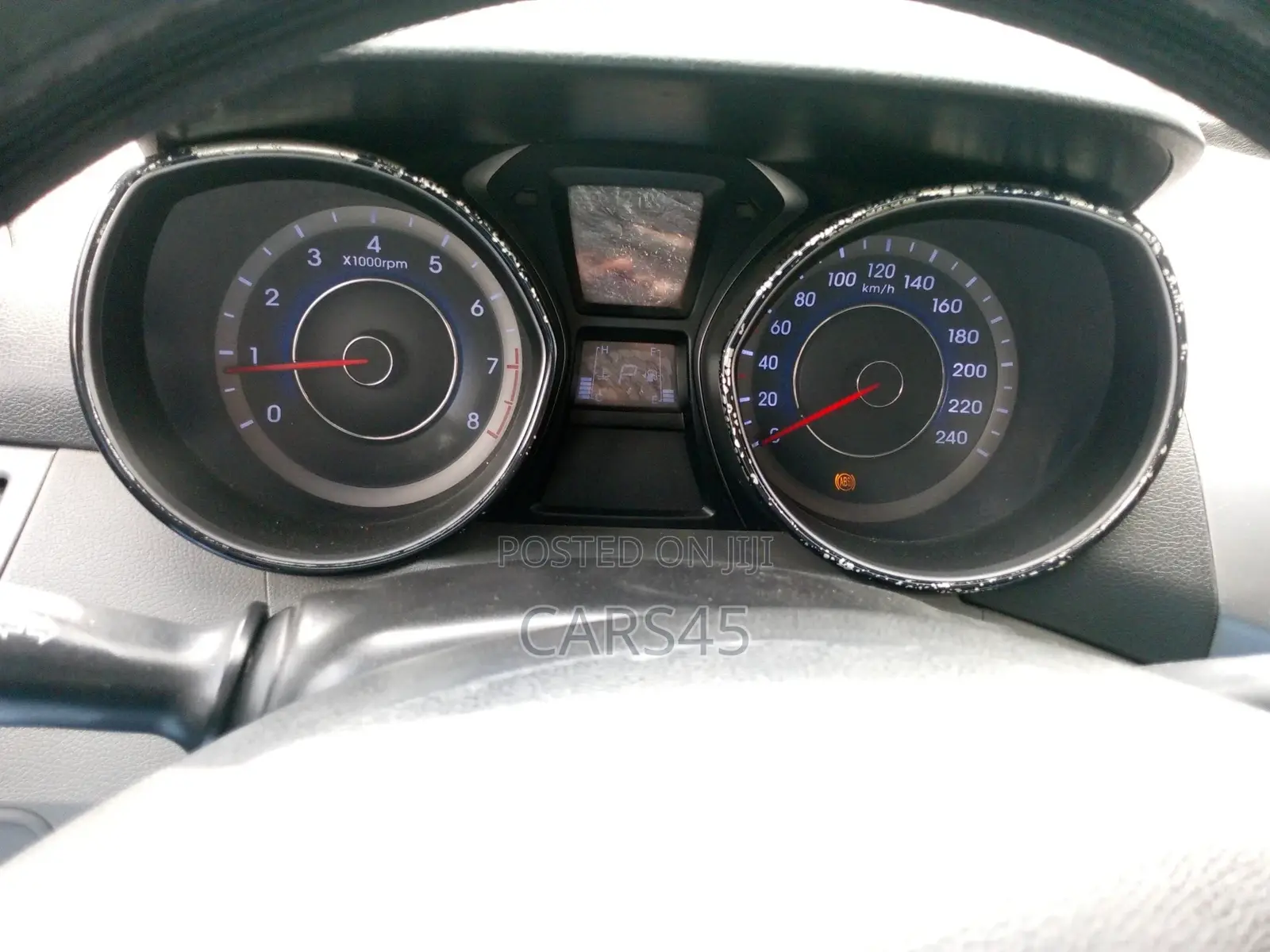 Hyundai Elantra 2012 Silver