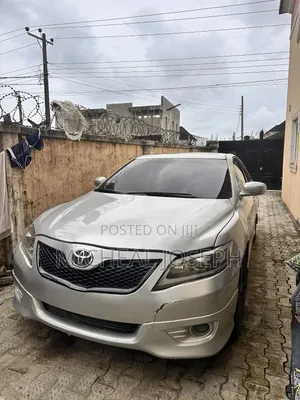 Toyota Camry SE V6 4dr Sedan (3.5L 6cyl 6AM) 2007 Silver