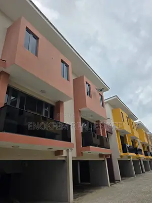 4bdrm Duplex in Lagos State for sale