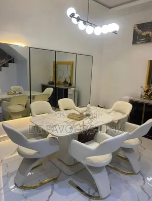 Beautiful 6seater Dinning