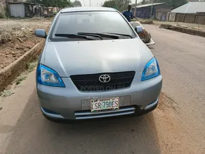 Toyota Corolla Liftback 2004 Black