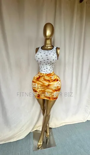 Clean Fashion