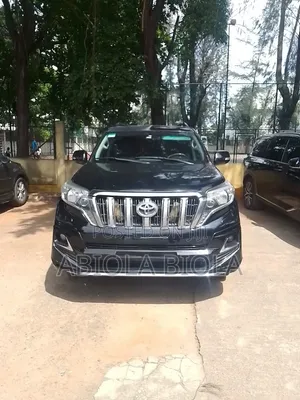 Toyota Land Cruiser Prado 2012 Black