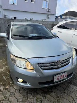 Toyota Corolla LE 4dr Sedan (1.8L 4cyl 4A) 2010 Blue
