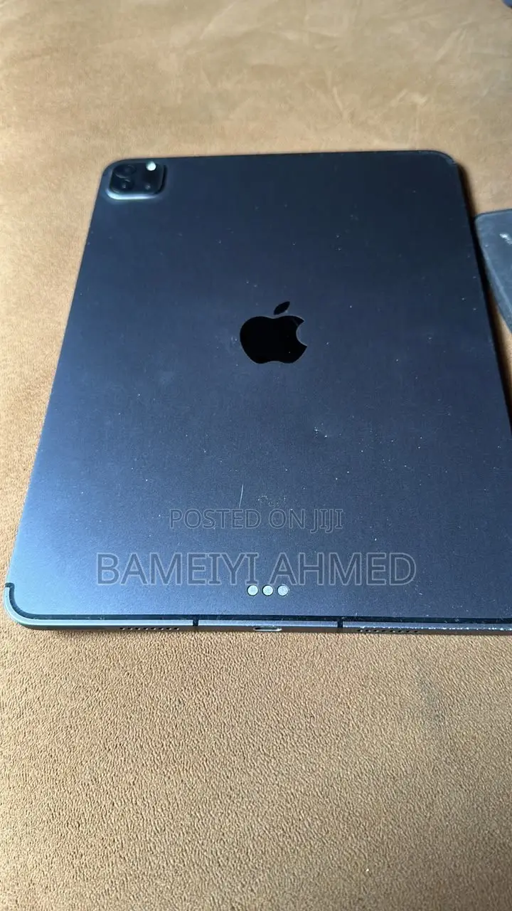 Apple iPad Pro 128 GB Blue