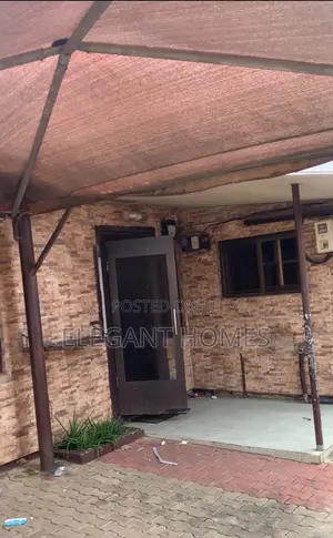 2bdrm Bungalow in Close, Satellite Town for rent
