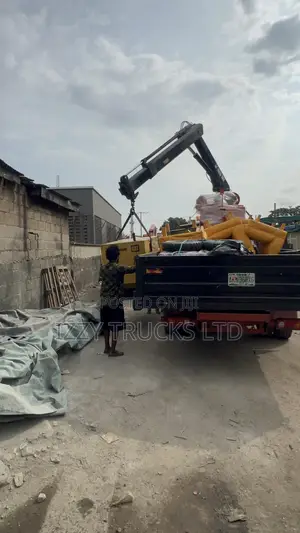 1. Hiab Truck for Hire – Heavy Duty Lifting Services