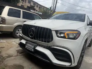 Mercedes-Benz GLE-Class GLE 350e 4MATIC 2021 White