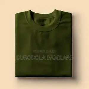 Plain Round Neck T-Shirt
