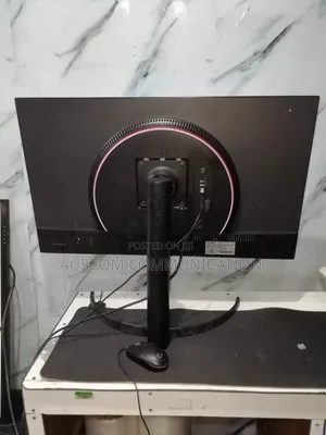 Crossover 32 UHD3840X2160 IPS 60hz 16:9 Ratio USB-C