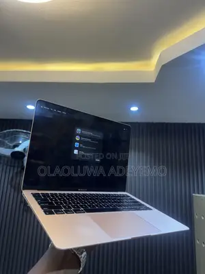 Laptop Apple MacBook Air 2018 8GB Intel Core i5 SSD 256GB