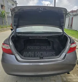 Toyota Camry 2017 Gray