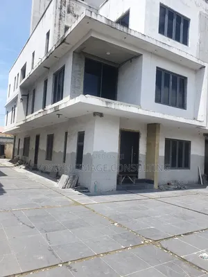 5bdrm Duplex in Lekki Phase 1 for sale
